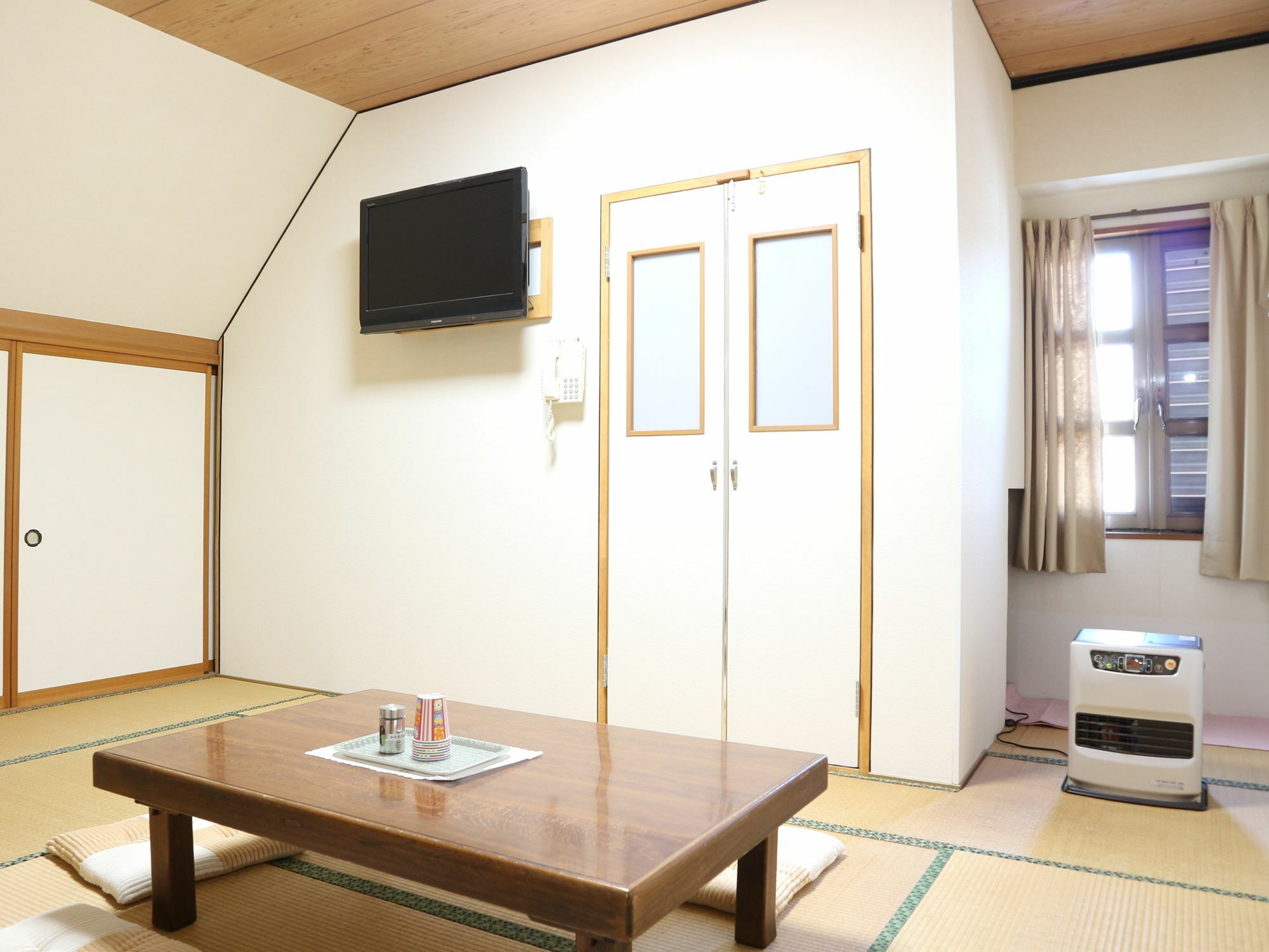 Petit Hotel P-Bow Hakuba Kültér fotó